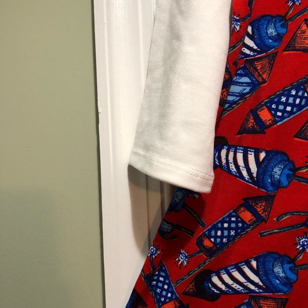Lularoe Randy shirt - Picture 3 of 4